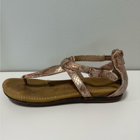 Volatile sandals - Picture 5 of 10